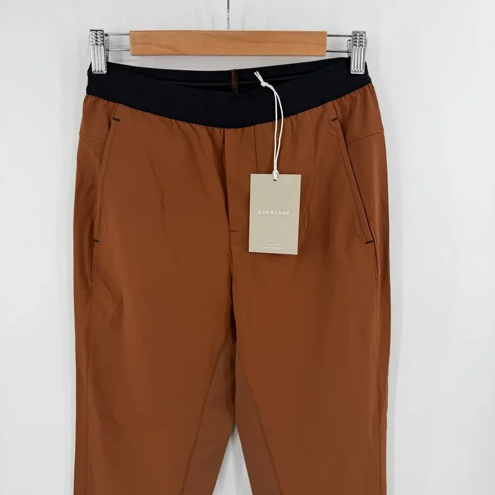 Everlane Tech Nylon Athletic Sweatpants in brown Size XS/ E2